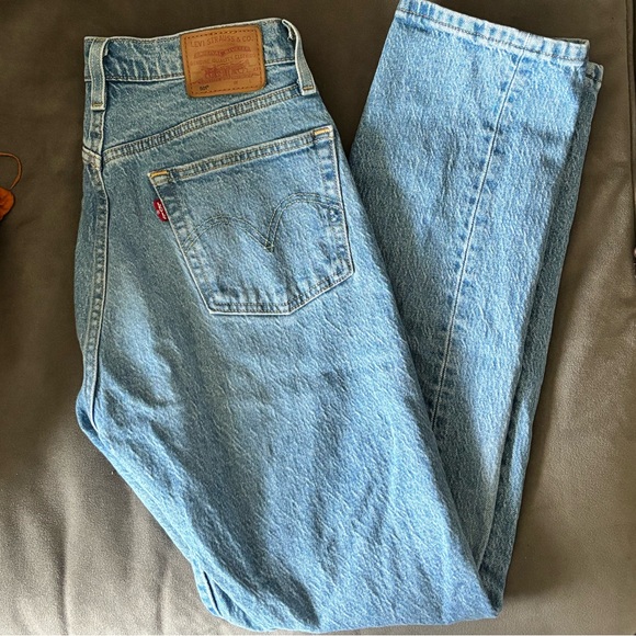 501® Levi's® Original Jeans Medium Indigo Worn In - Picture 4 of 9